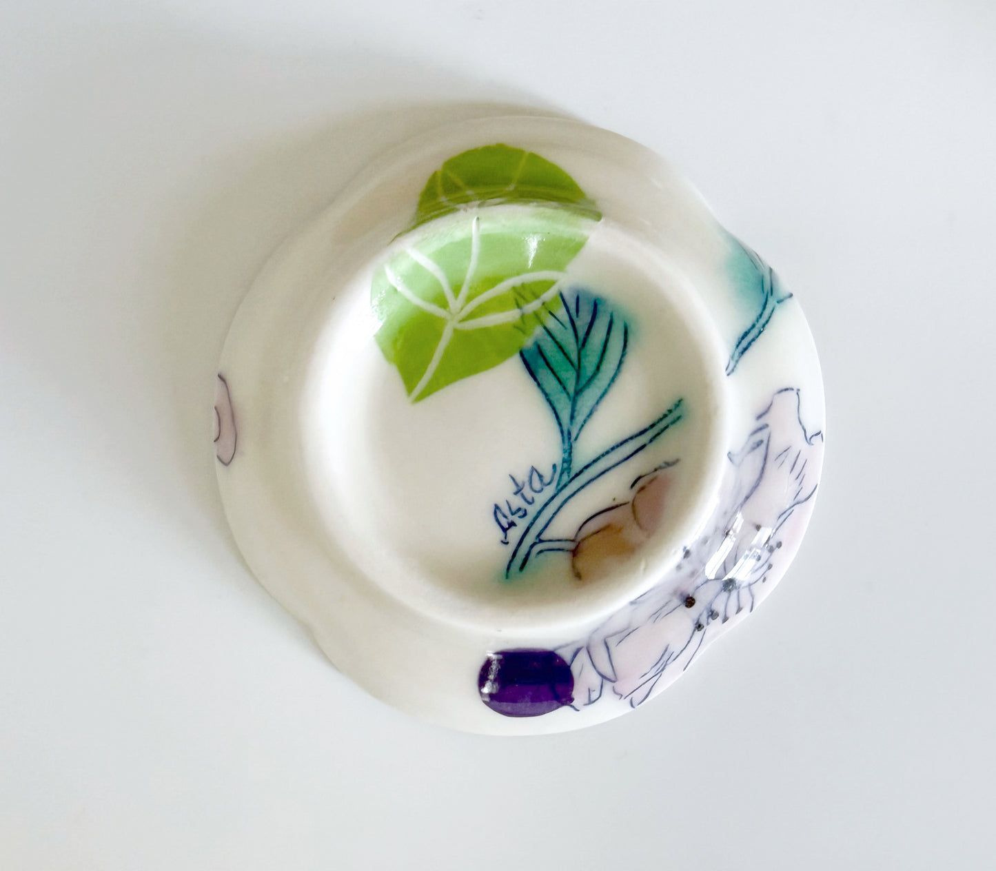 Small dish with rose