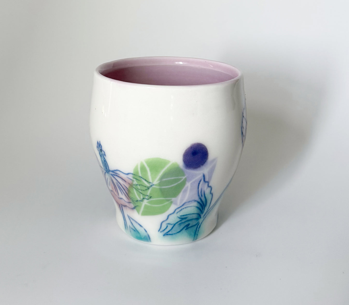 Mug with pink poppies