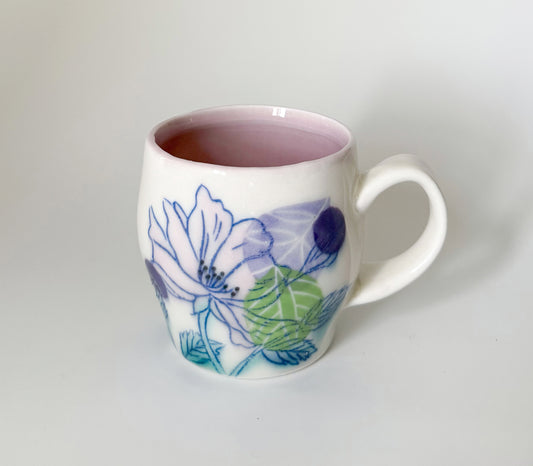 Small mug with pink roses