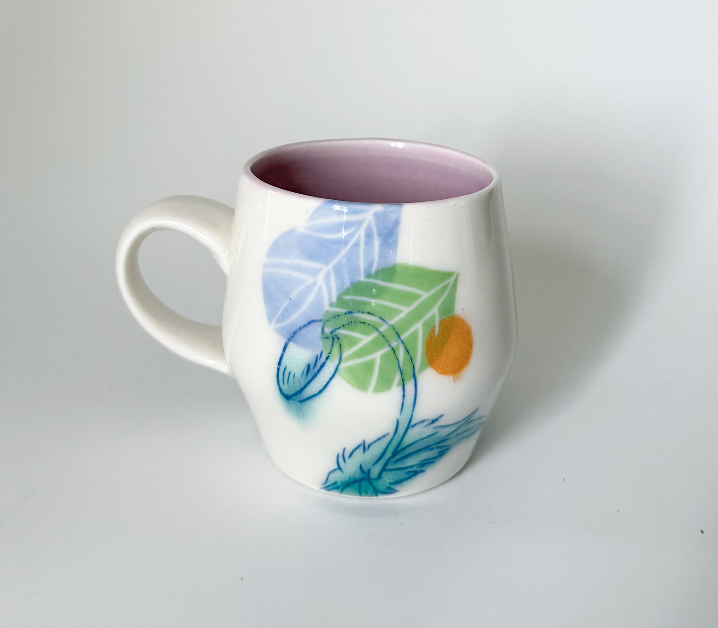 Small mug with pink poppies
