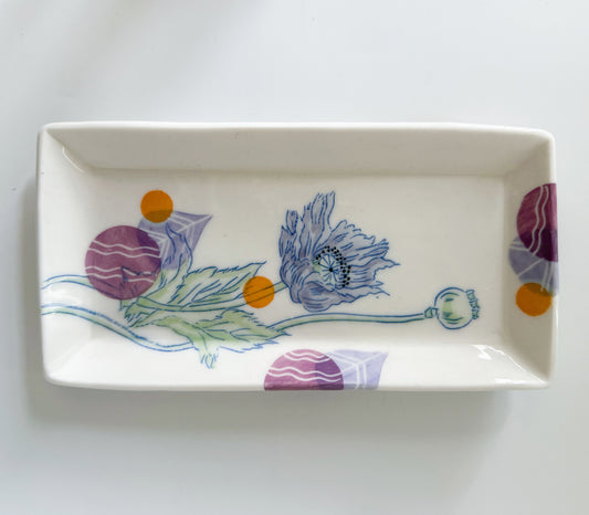 Rectangular plate with poppies