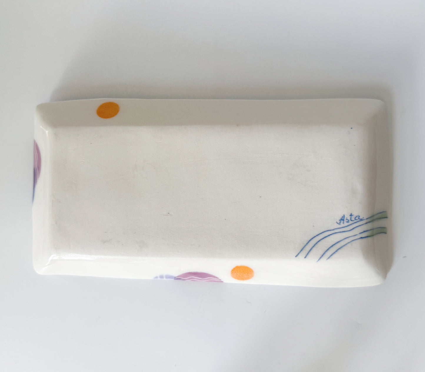 Rectangular plate with poppies