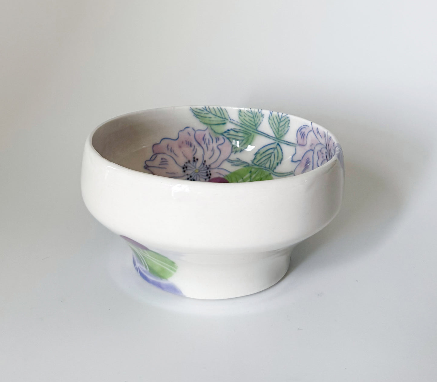 Individual bowl with roses