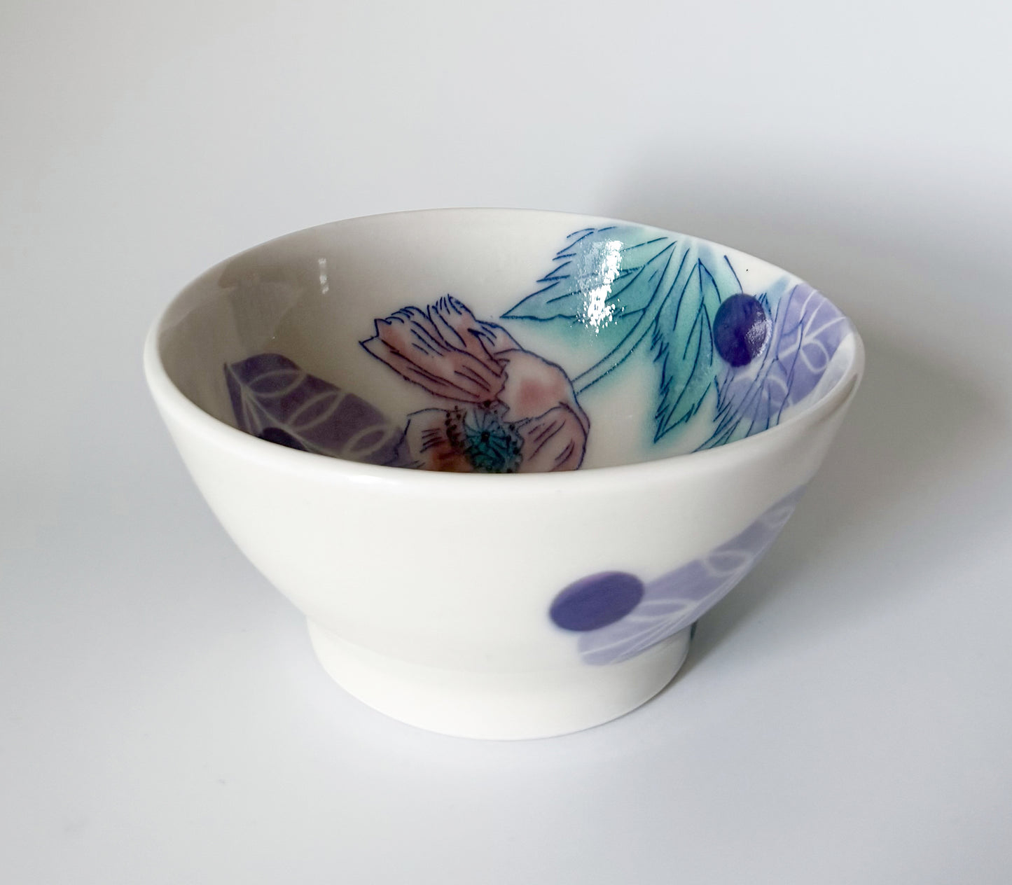 Small bowl with poppies