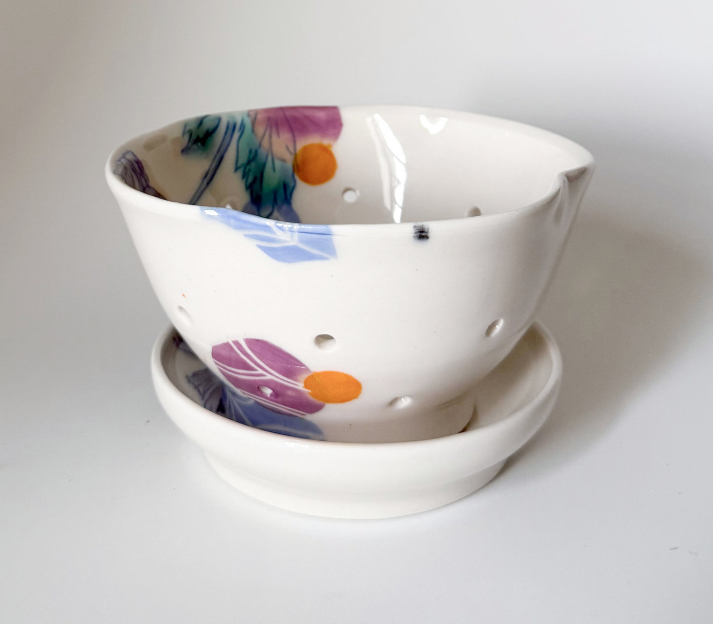 Berry bowl with poppies