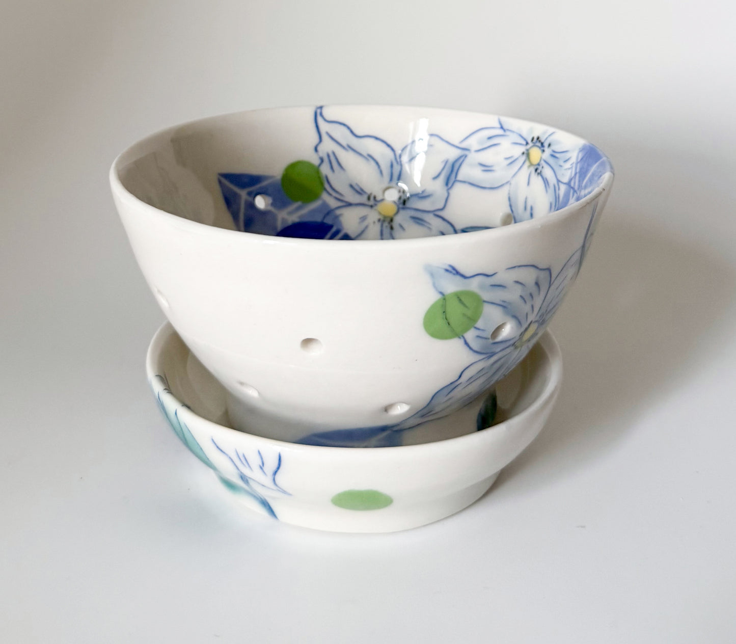 Berry bowl with dogwoods