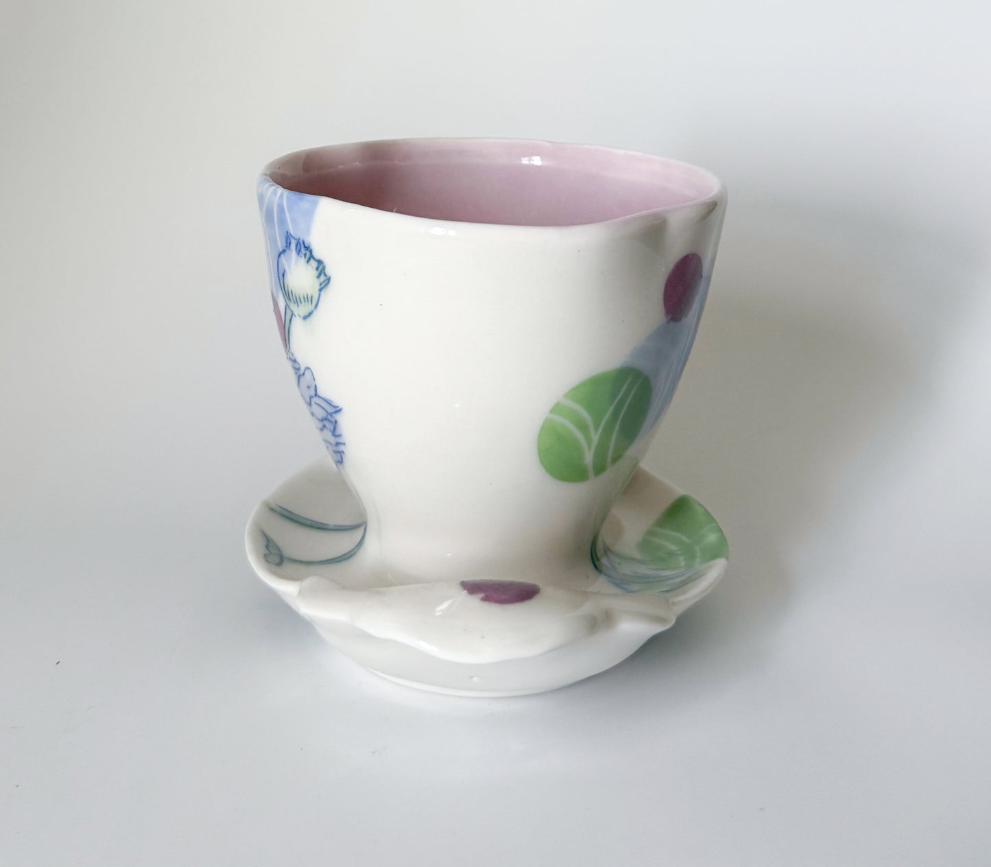 Ice cream dish with poppies