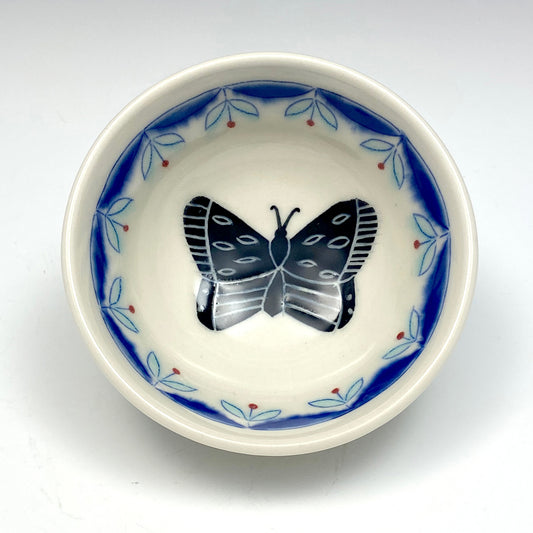 Small bowl with black butterfly  01
